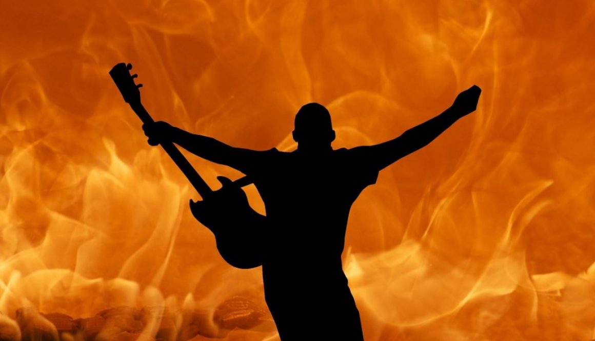 guitar-1015750_1920-min
